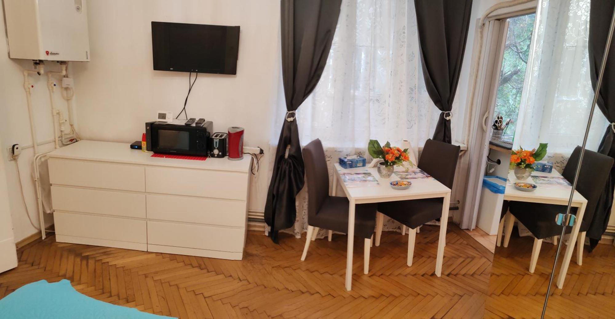 Studio Ultracentral Universitatea Bukareszt Zewnętrze zdjęcie